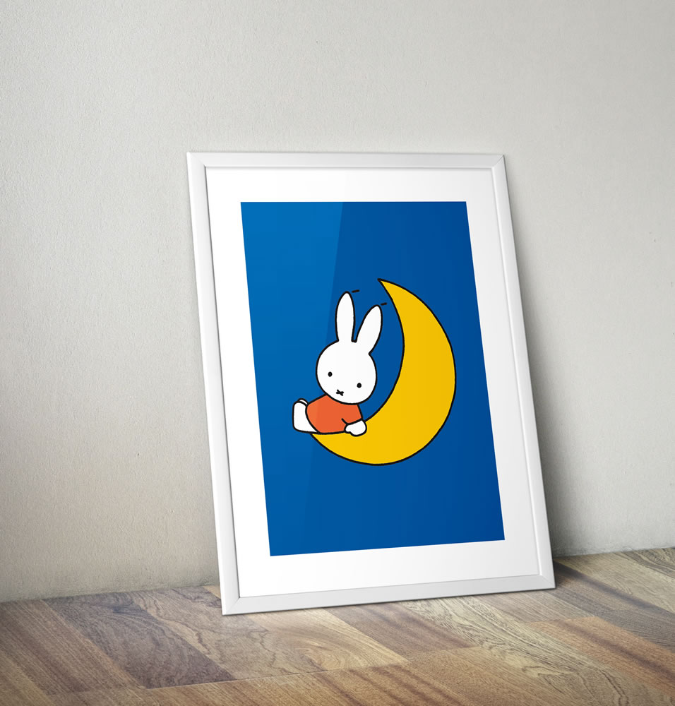 Miffy Sat on the Moon Framed Mini Poster Miffy Sat on the Moon Framed Mini Poster