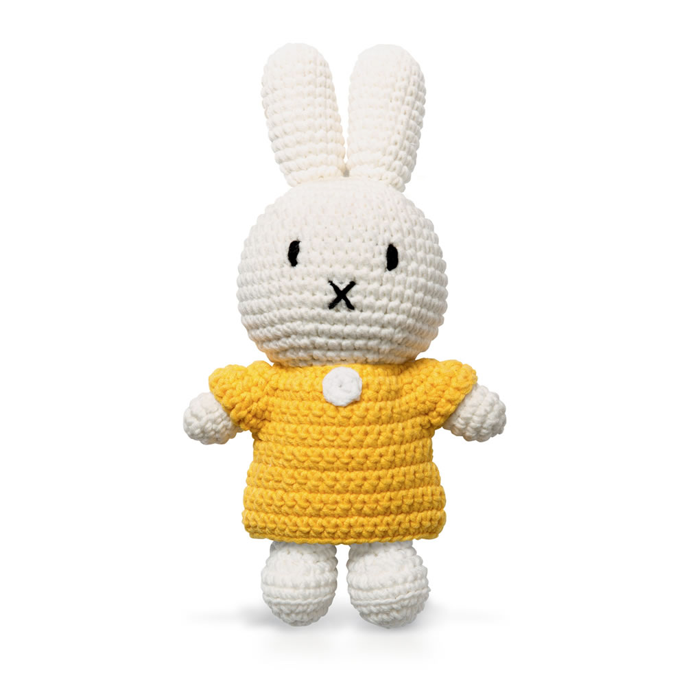 Miffy Handmade crochet and her yellow dress Miffy Handmade crochet and her yellow dress