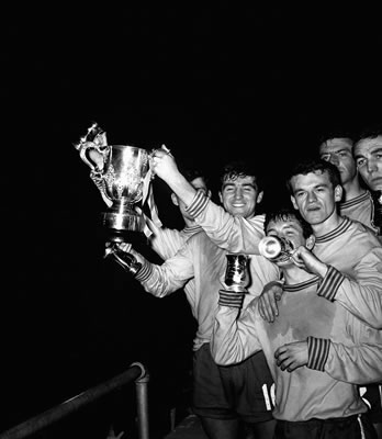 1965 League Cup Final Second leg... Art Print - Vintage Photos Online